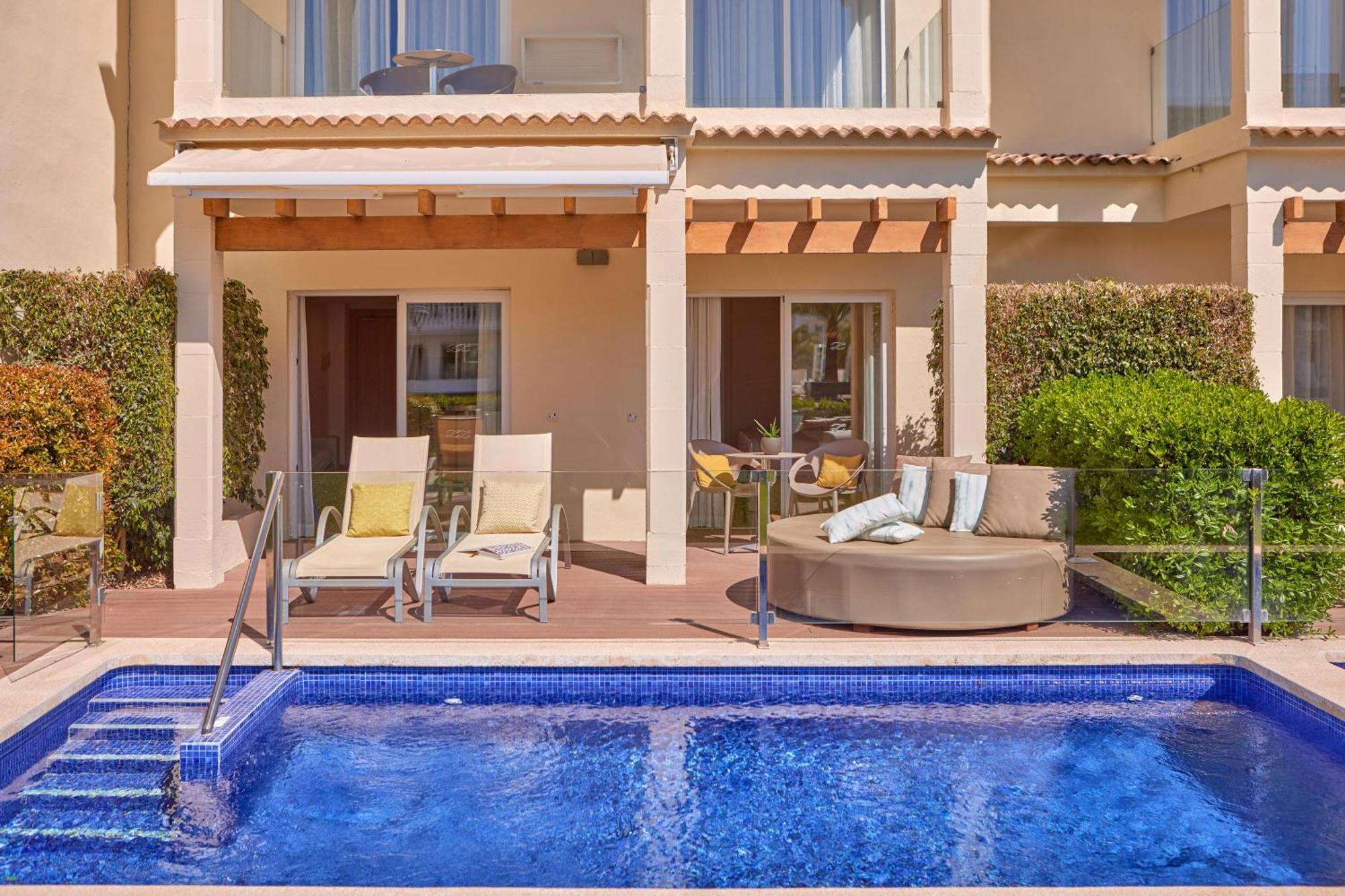 One-Bedroom Suite Private Pool,1545000772:JPEG